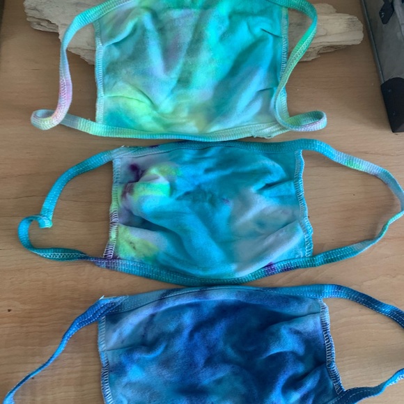 Nwt blue & green tie dye mask bundle! - Picture 9 of 10